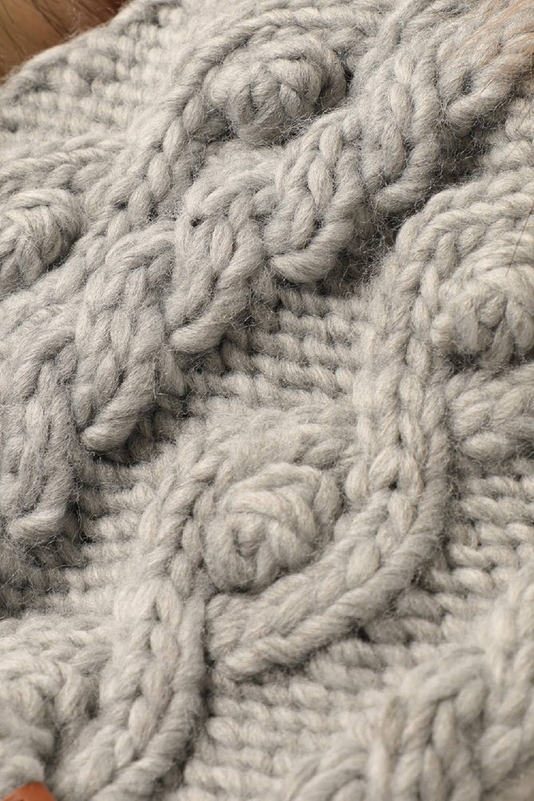 Popcorn Trim Knit Beanie w Faux Fur Pom: Pink / One Size